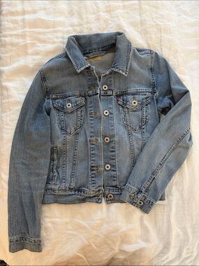 Levi's Light Blue Denim Jacket with Red Tab